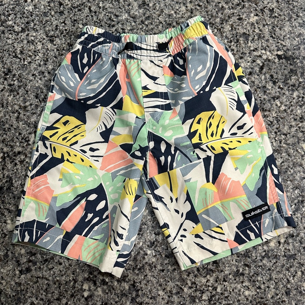Colorful Tropical Print Board Shorts